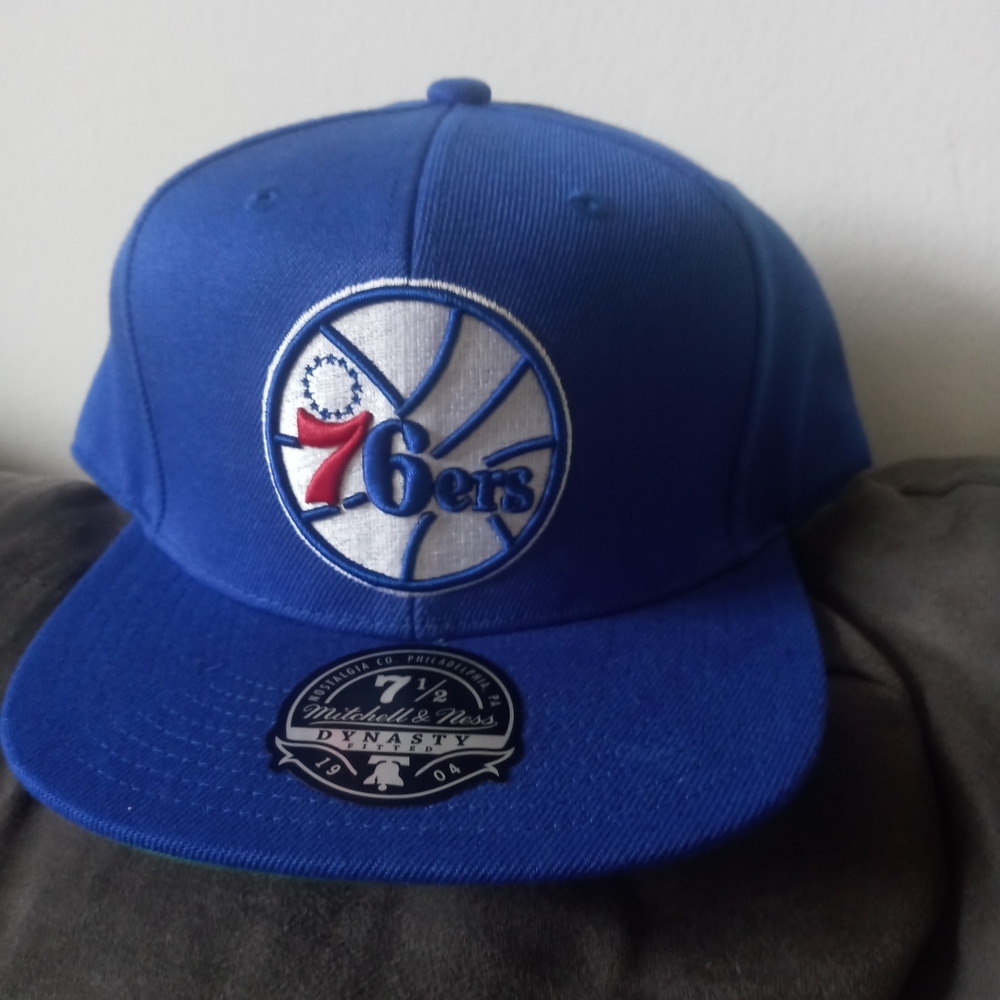 Mitchell and Ness Philadelphia hat